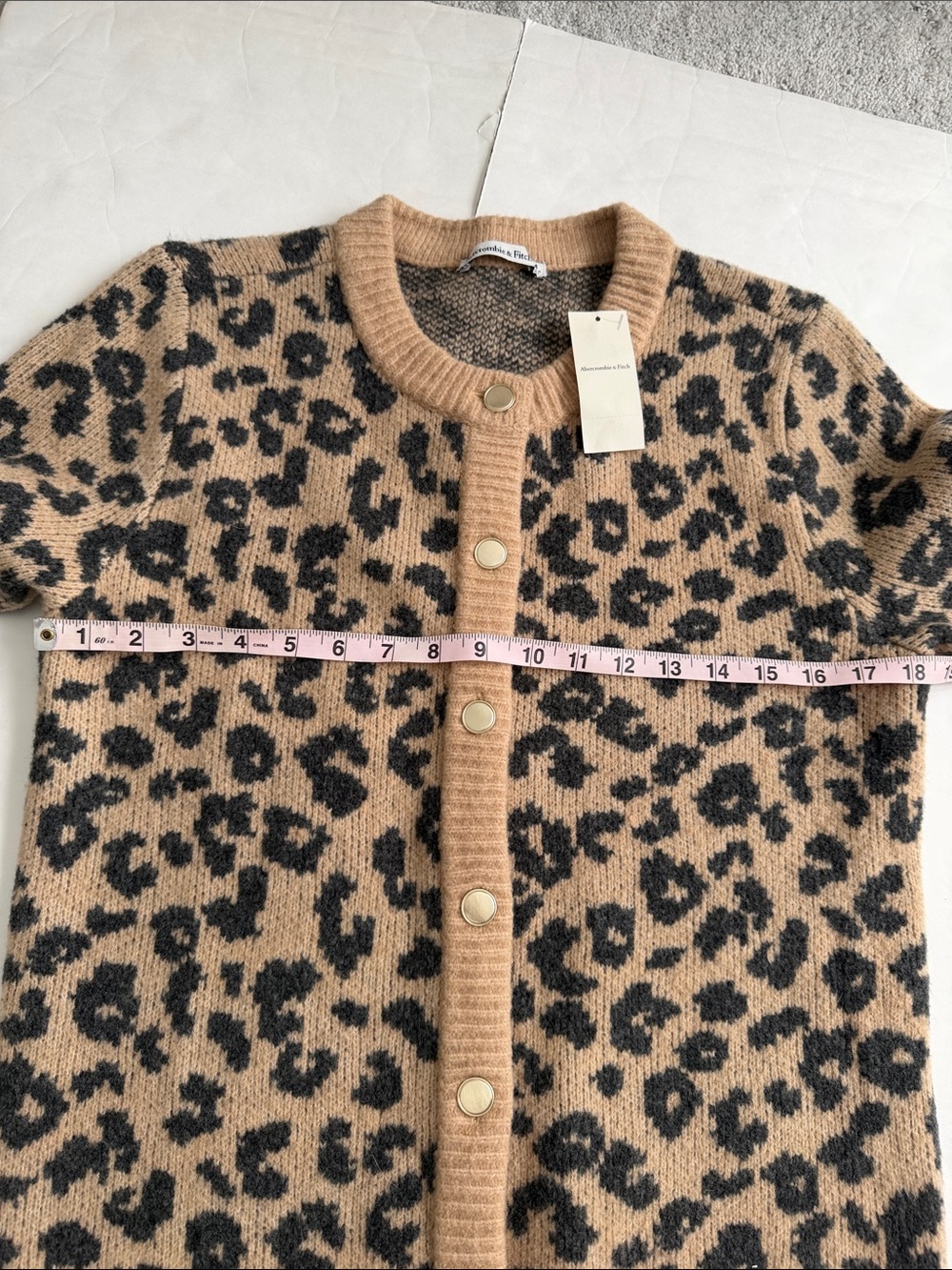 Abercrombie & Fitch Leopard Crew Cardigan - Picture 9 of 10